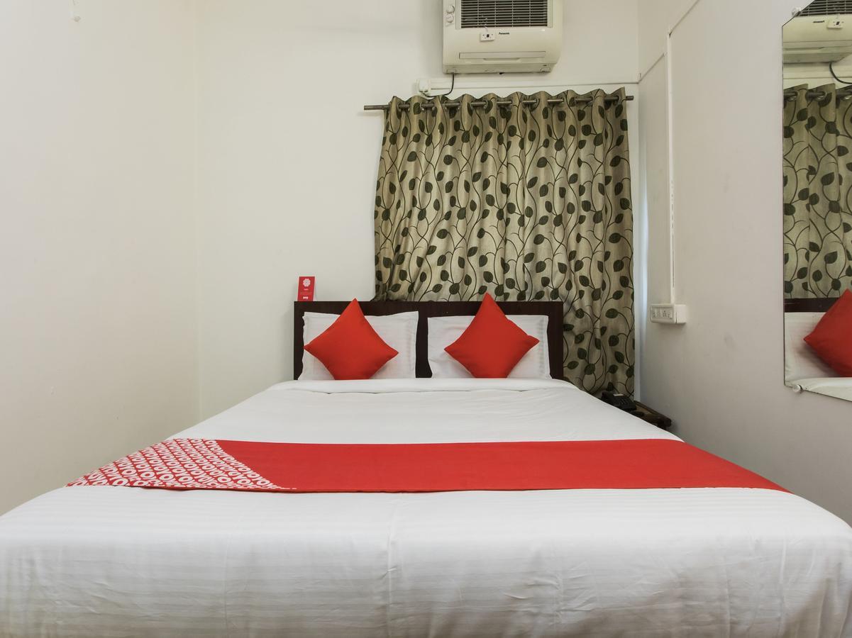 Oyo 14856 Resort Raghav Palace 인도르 외부 사진